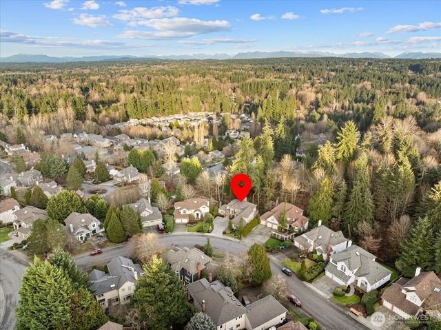 10830 179th Court NE, Redmond, WA 98052