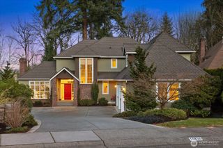 10830 179th Court NE, Redmond, WA 98052