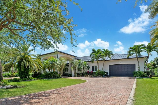 8050 SW 175th Street, Palmetto Bay, FL 33157