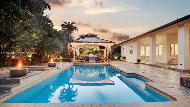 8050 SW 175th Street, Palmetto Bay, FL 33157