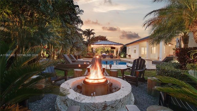 8050 SW 175th Street, Palmetto Bay, FL 33157