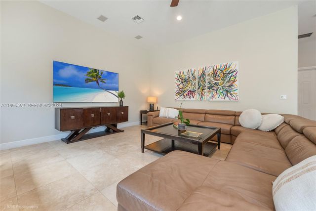 8050 SW 175th Street, Palmetto Bay, FL 33157