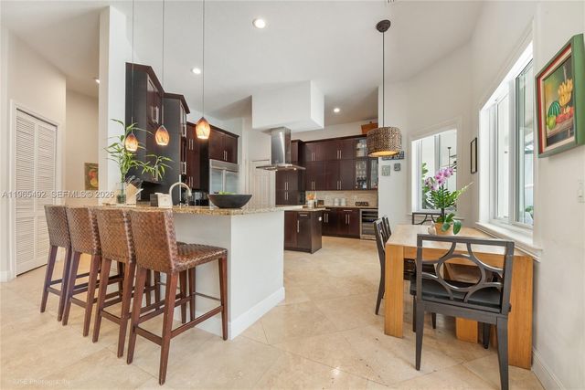 8050 SW 175th Street, Palmetto Bay, FL 33157