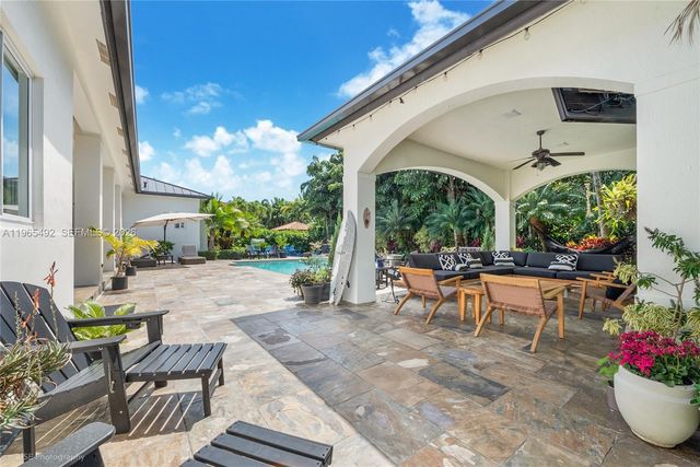 8050 SW 175th Street, Palmetto Bay, FL 33157