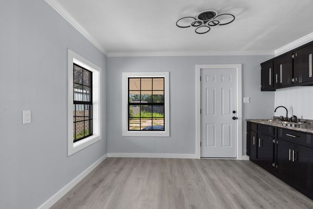 2102 N Hancock Ave, Odessa, TX 79761