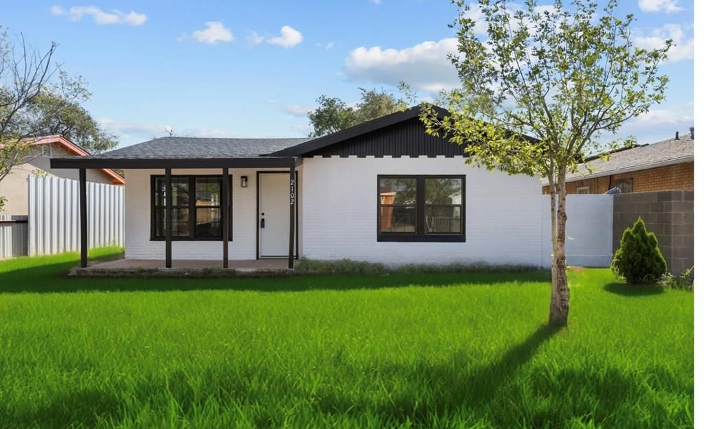2102 N Hancock Ave, Odessa, TX 79761