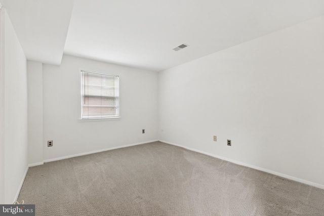 13719 MCGILL DR, Chantilly, VA 20151