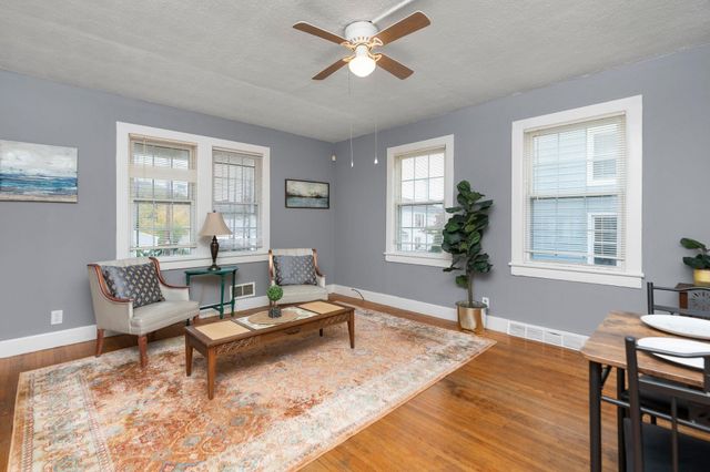 712 NELSON ST, Staunton, VA 24401