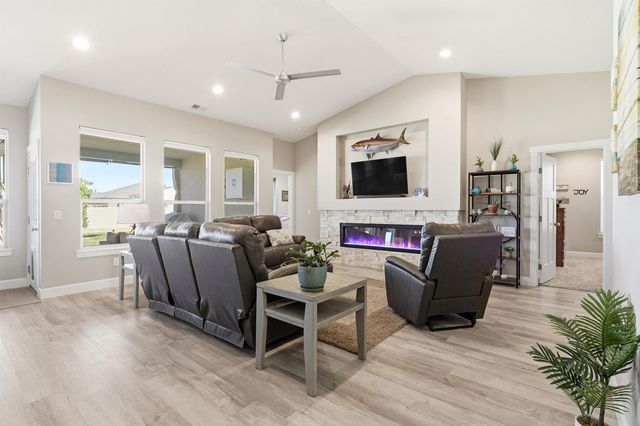 687 ARRAN WAY, Grand Junction, CO 81504