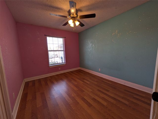 1800 Fernwood Circle, Carrollton, TX 75006