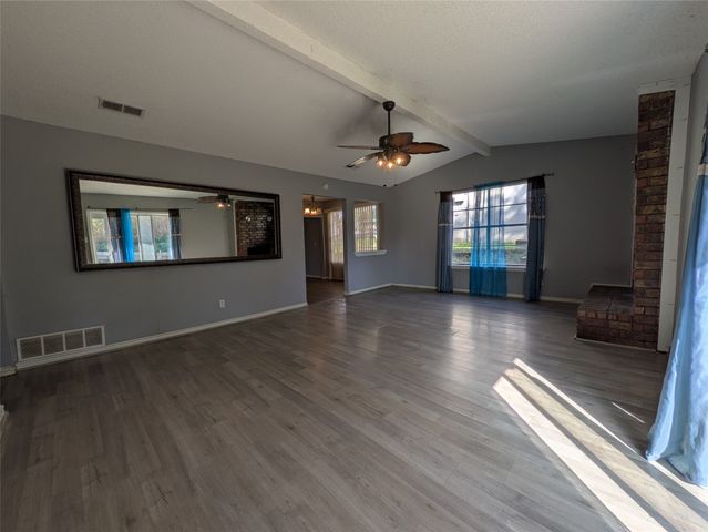 1800 Fernwood Circle, Carrollton, TX 75006