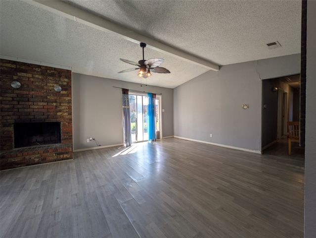 1800 Fernwood Circle, Carrollton, TX 75006