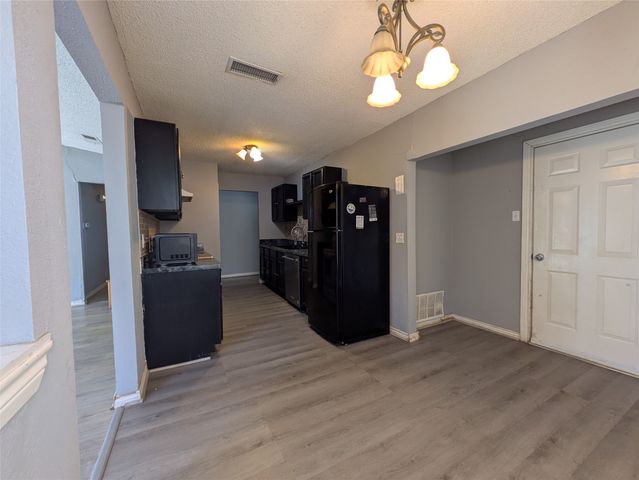 1800 Fernwood Circle, Carrollton, TX 75006
