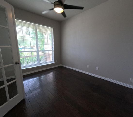 2521 Saratoga Drive, League City, TX 77573