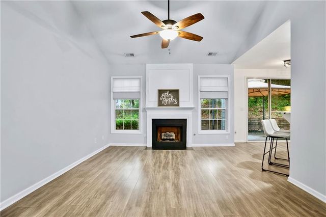 3809 Clear Lake Way NW, Acworth, GA 30101