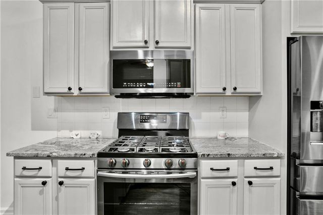 3809 Clear Lake Way NW, Acworth, GA 30101