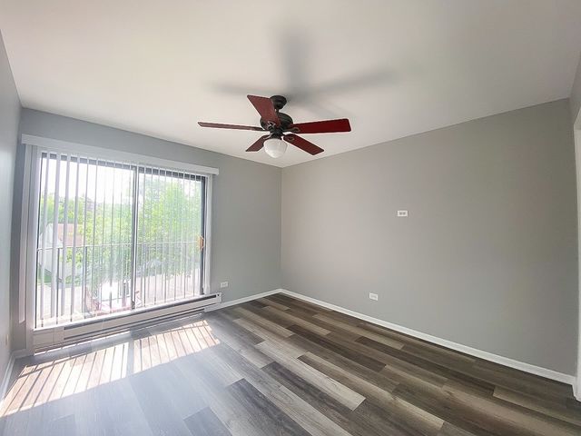 182 S Waters Edge Drive 201, Glendale Heights, IL 60139