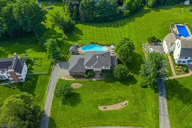17 Lambert Dr, Sparta Twp., NJ 07871
