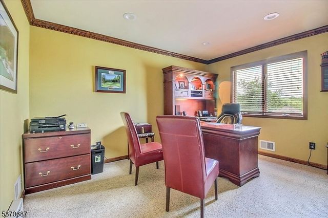 17 Lambert Dr, Sparta Twp., NJ 07871