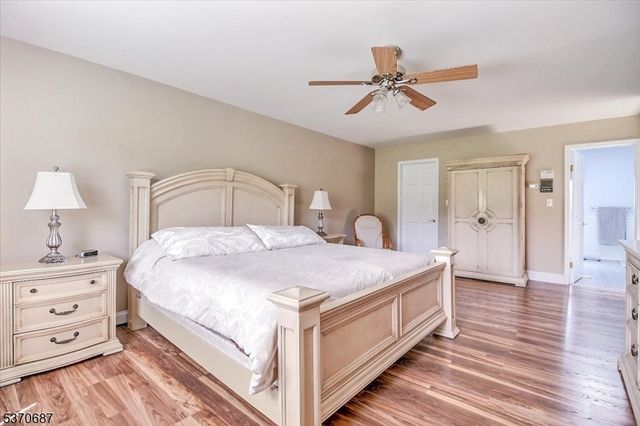 17 Lambert Dr, Sparta Twp., NJ 07871