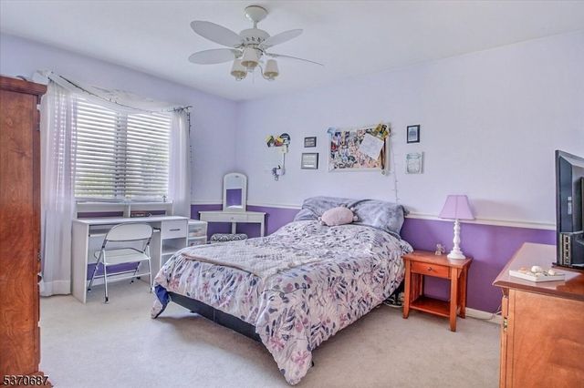 17 Lambert Dr, Sparta Twp., NJ 07871