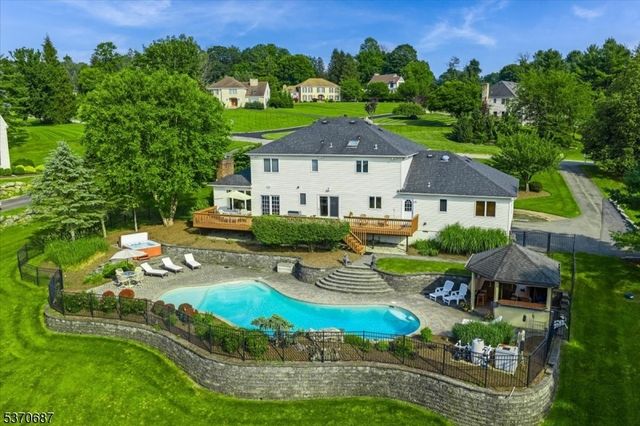 17 Lambert Dr, Sparta Twp., NJ 07871