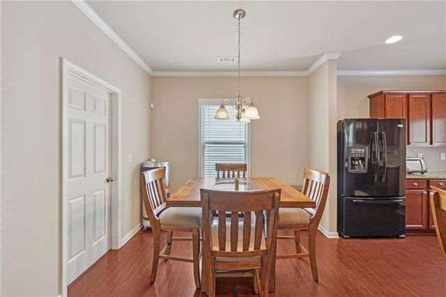 6108 Pierless Avenue, Sugar Hill, GA 30518