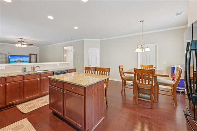 6108 Pierless Avenue, Sugar Hill, GA 30518