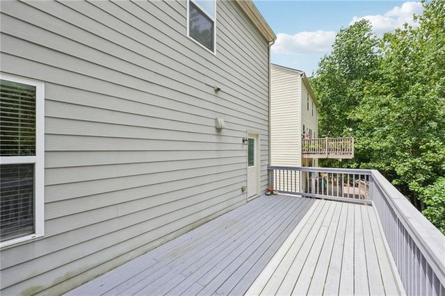 6108 Pierless Avenue, Sugar Hill, GA 30518