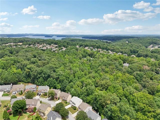 6108 Pierless Avenue, Sugar Hill, GA 30518