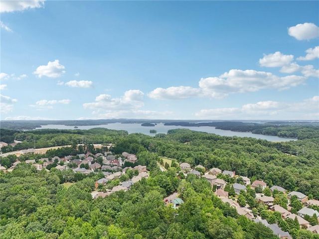 6108 Pierless Avenue, Sugar Hill, GA 30518