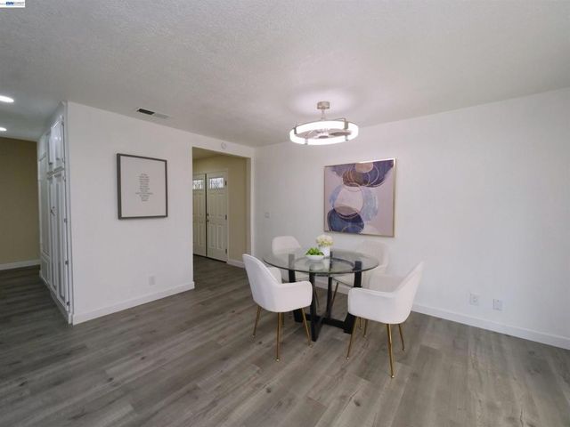 20 Yale Ct, San Ramon, CA 94583