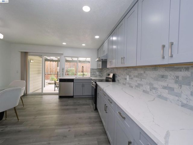 20 Yale Ct, San Ramon, CA 94583