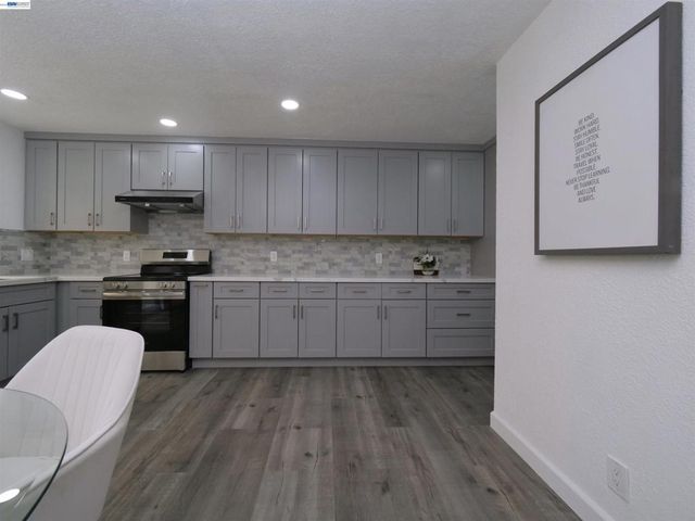 20 Yale Ct, San Ramon, CA 94583