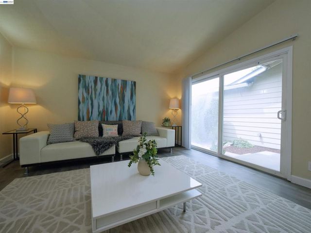 20 Yale Ct, San Ramon, CA 94583