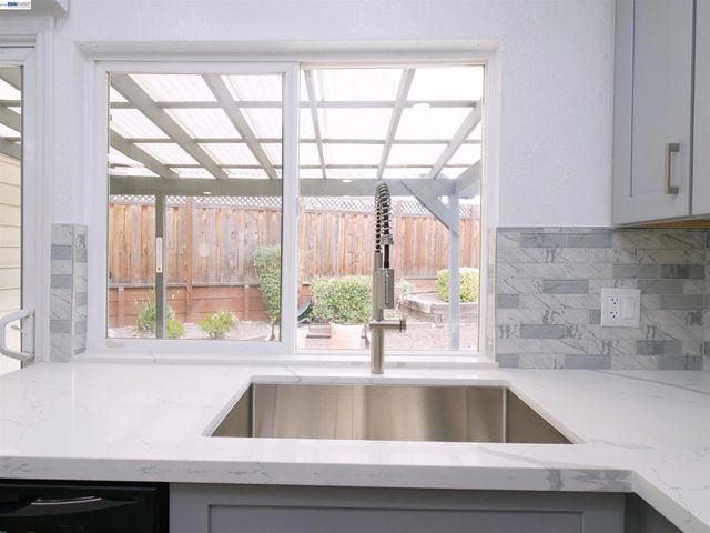 20 Yale Ct, San Ramon, CA 94583