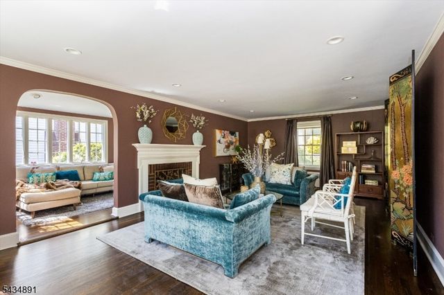 90 Stonehouse Rd, Glen Ridge Boro Twp., NJ 07028