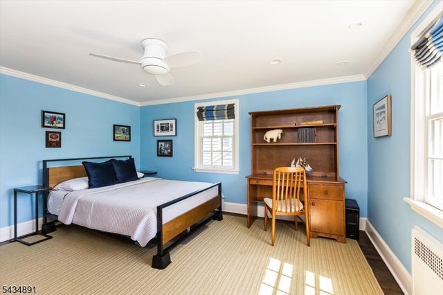 90 Stonehouse Rd, Glen Ridge Boro Twp., NJ 07028