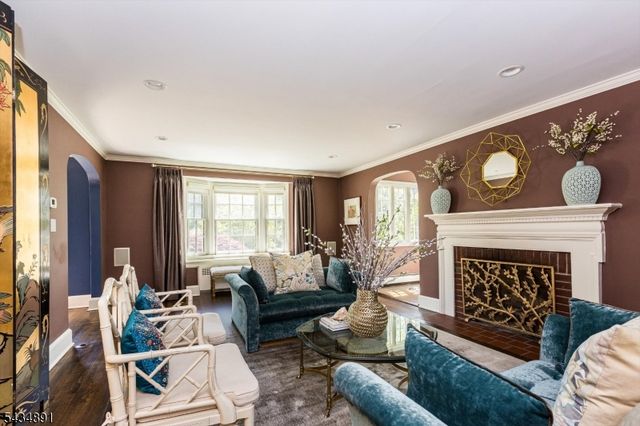 90 Stonehouse Rd, Glen Ridge Boro Twp., NJ 07028