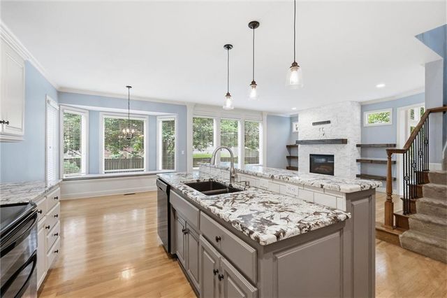 16118 S LOCUST Street, Olathe, KS 66062