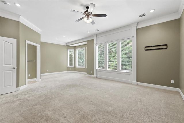 16118 S LOCUST Street, Olathe, KS 66062