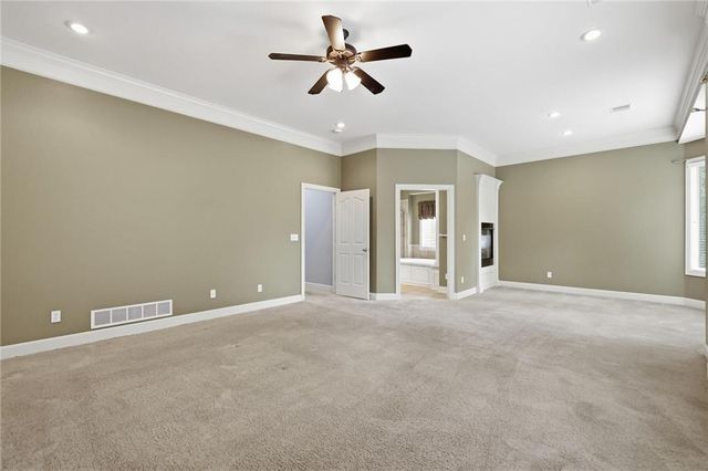 16118 S LOCUST Street, Olathe, KS 66062