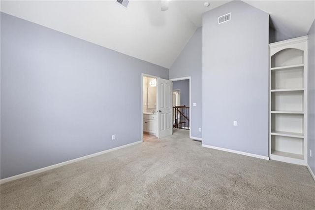 16118 S LOCUST Street, Olathe, KS 66062