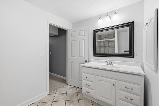 16118 S LOCUST Street, Olathe, KS 66062