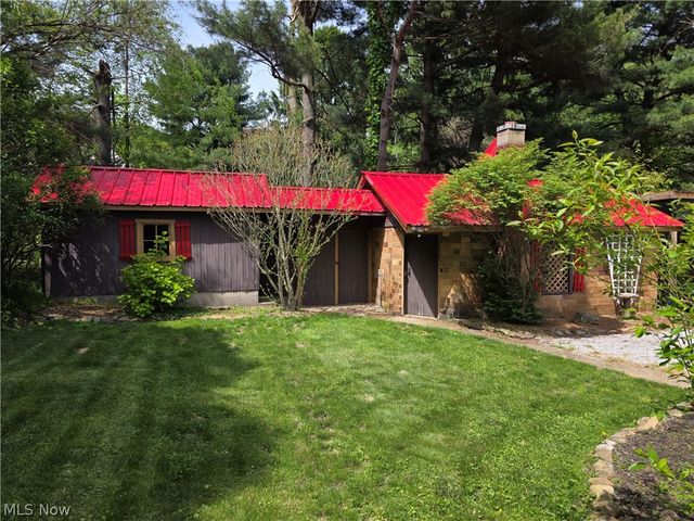 24936 Canal Street, East Rochester, OH 44625