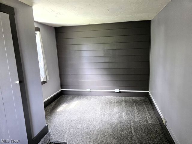 24936 Canal Street, East Rochester, OH 44625