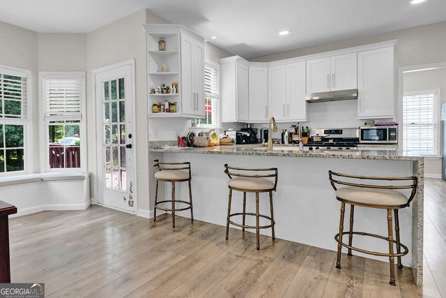 3960 Oak Park Drive, Suwanee, GA 30024