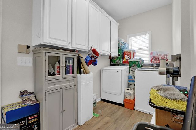 3960 Oak Park Drive, Suwanee, GA 30024