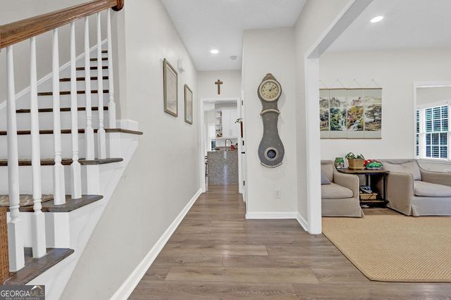 3960 Oak Park Drive, Suwanee, GA 30024
