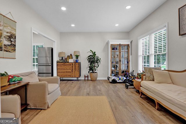 3960 Oak Park Drive, Suwanee, GA 30024